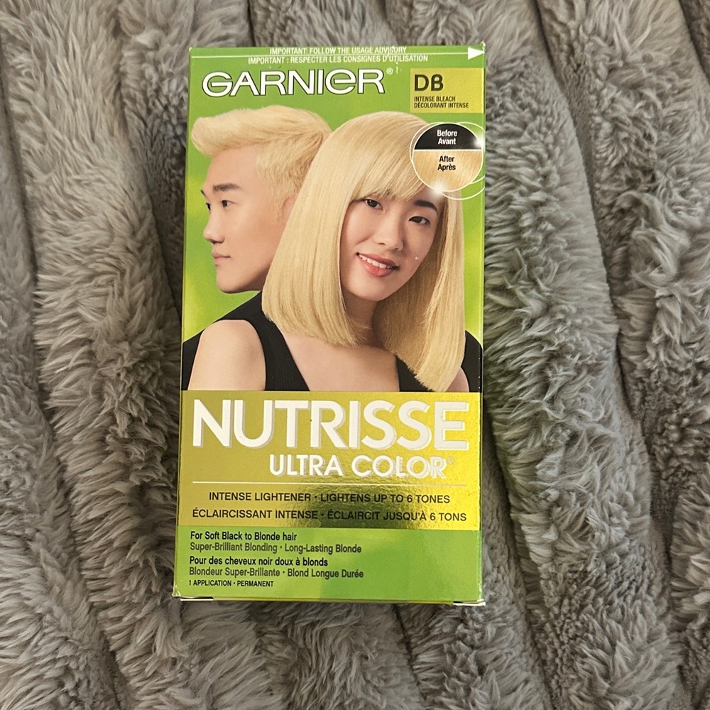 Free w/ purchase: Garnier Nutrisse Ultra Color D8 Light Blonde